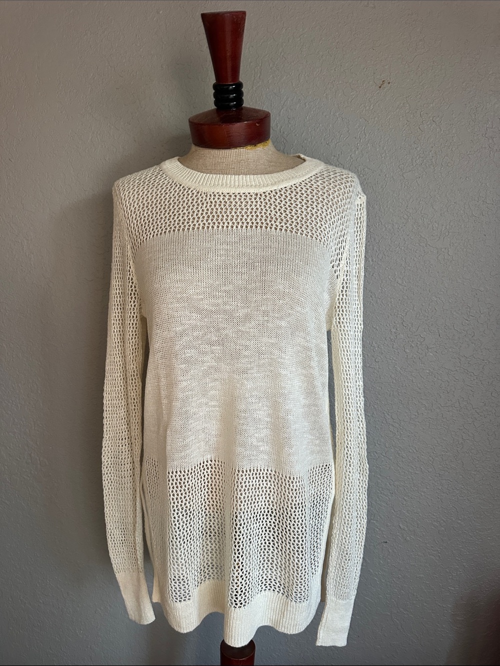 EUC Banana Republic Cream Open-Knit Long Tunic Sweater size Small